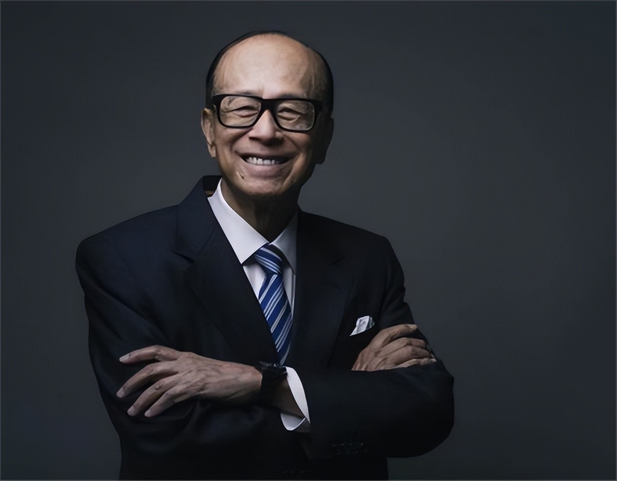 香港富豪三儿子,香港富豪的三个儿子