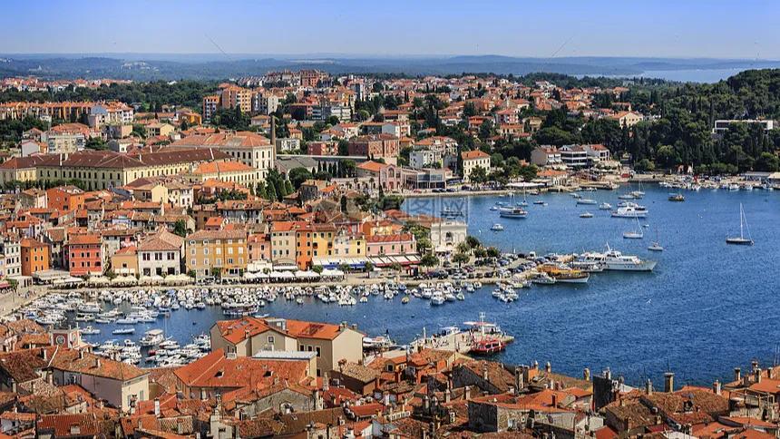 世界足球强国，有地球之眼、海景沙滩、城堡宫殿，中国九寨沟美景