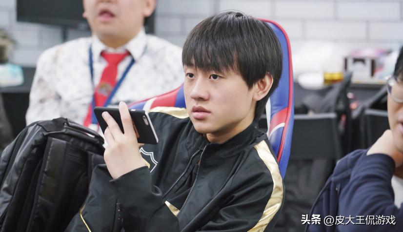 被uzi称为最好的辅助是谁,uzi评价最好的五位辅助