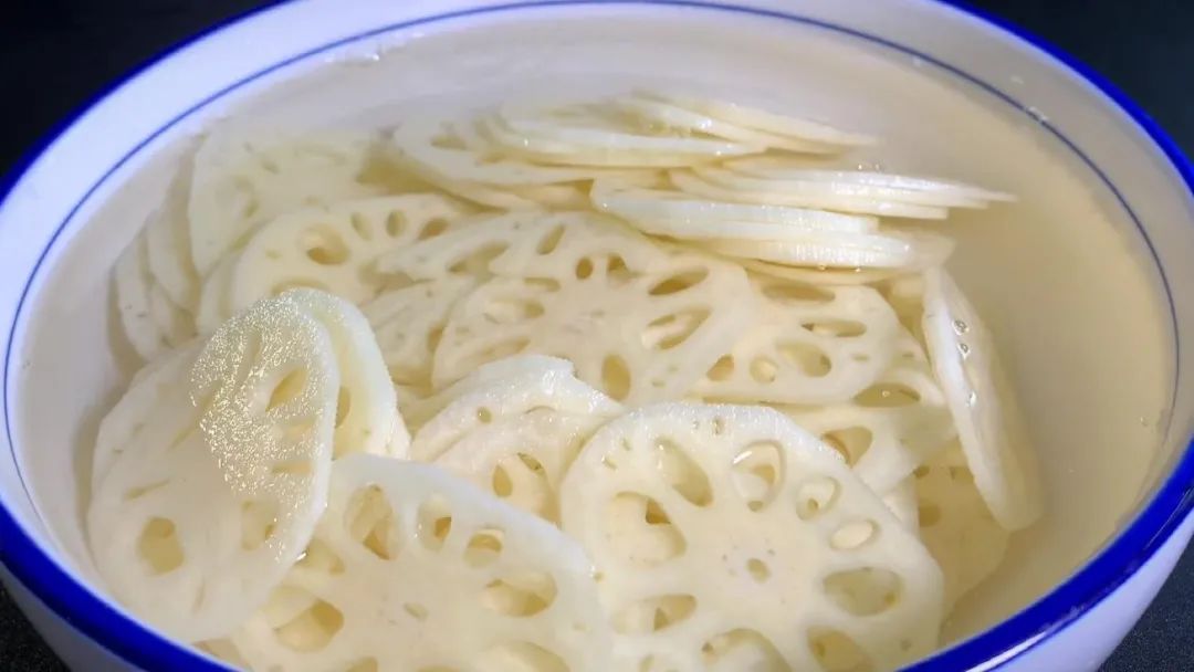 老人可以吃的碱性食物,中老年人应该常吃的五种碱性蔬菜