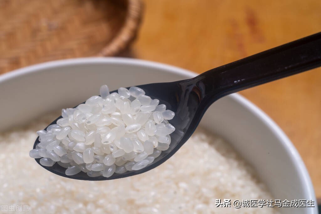 燥热汗出吃啥中成药,湿热头汗多5味药帮你搞定