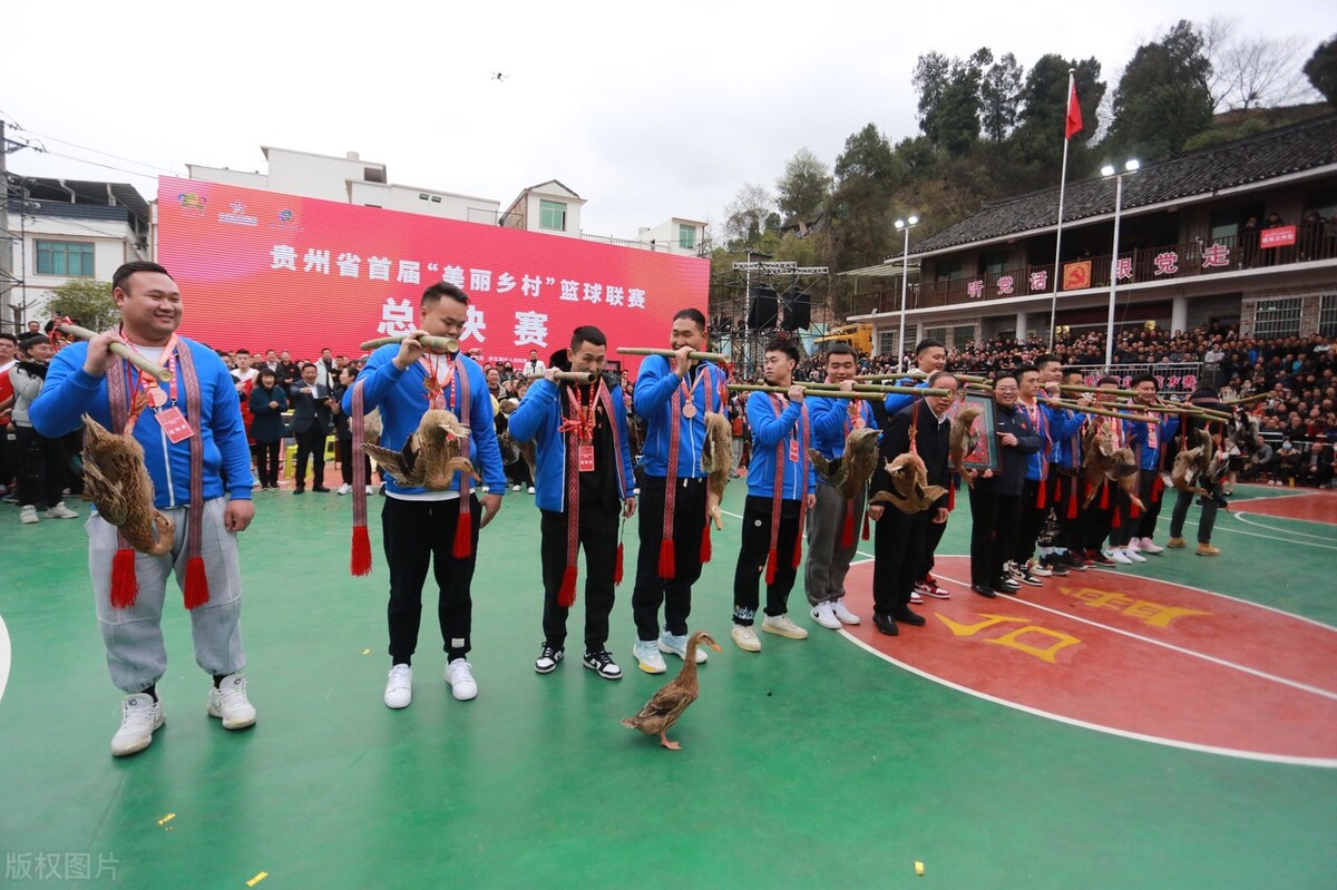 乡村振兴农村包围城市,农村包围城市包围到了欧洲