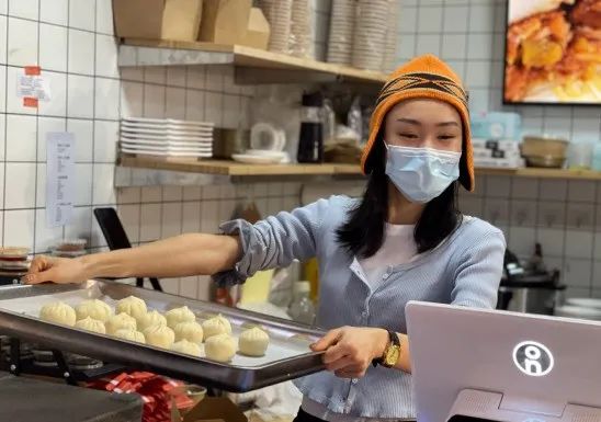 包子铺现排队狂潮,它或将是2022年最火爆的餐饮赛道?