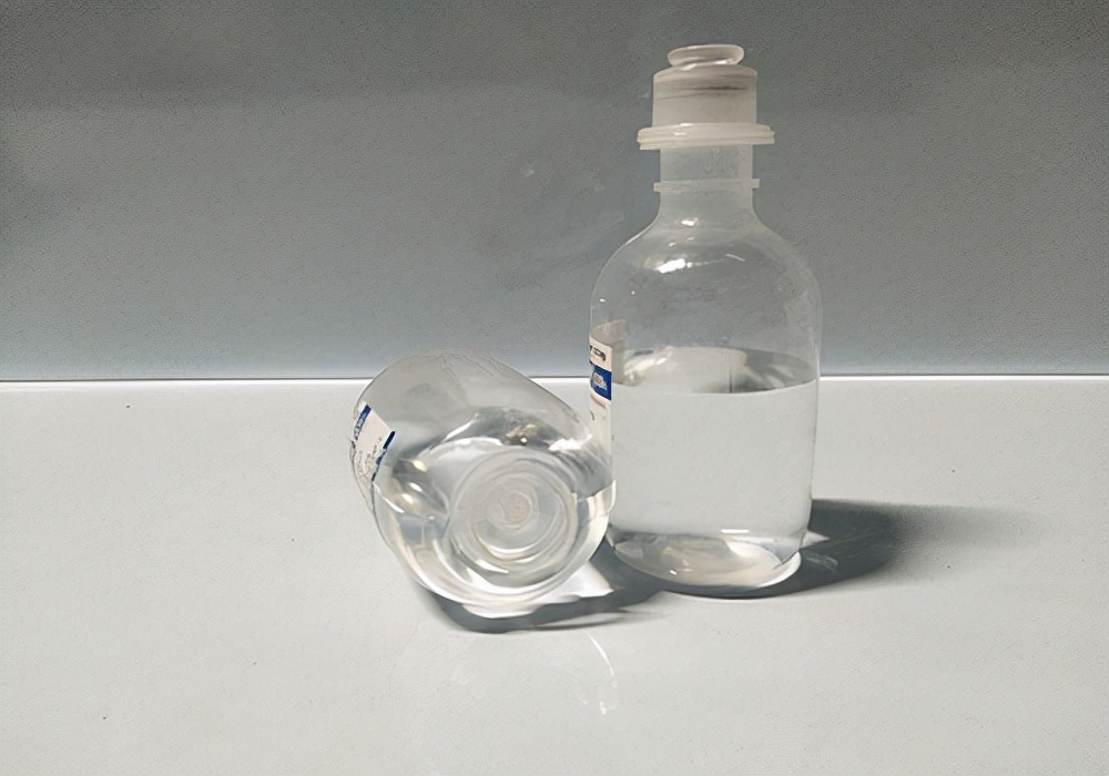 小狗伤口怎么处理用什么药膏,小狗伤口化脓用双氧水处理几次