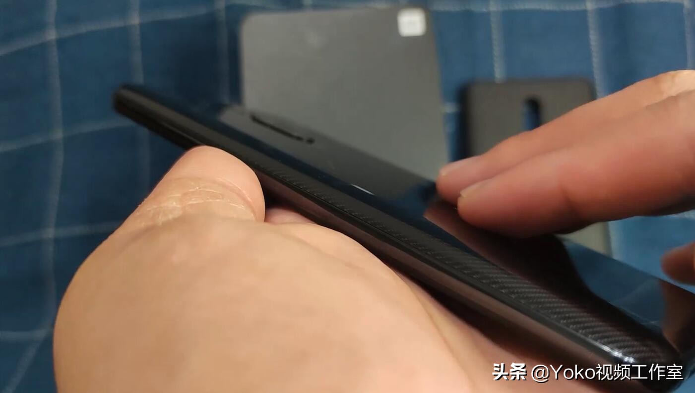 玩游戏的笔记本电脑选哪个好,学生电脑选轻薄本还是游戏本