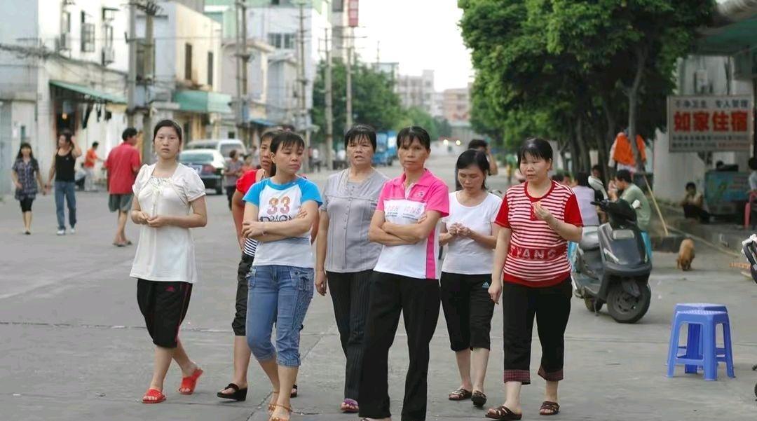 深圳往事宝安,深圳往事李妍