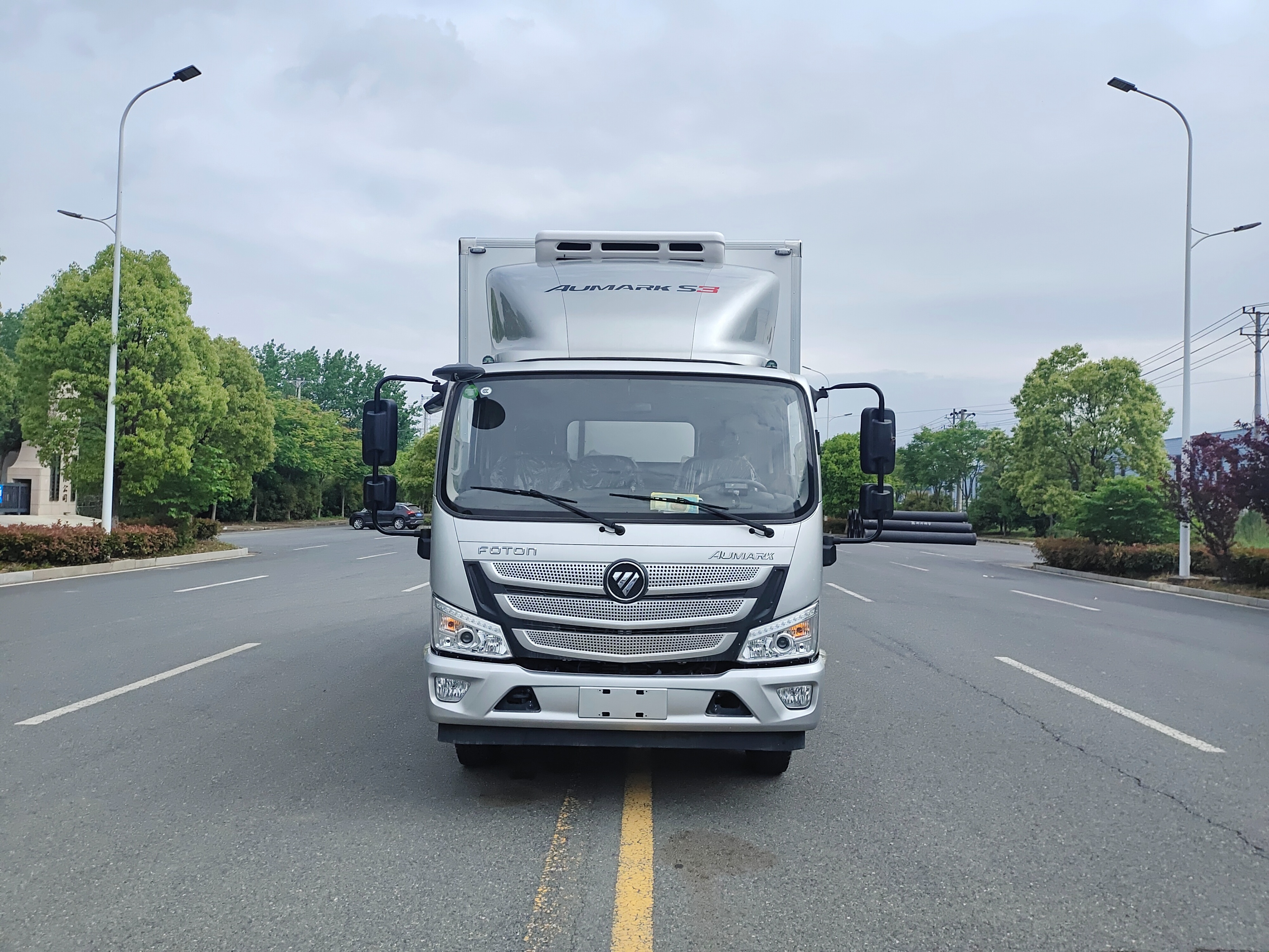 4米2福田欧马可蓝牌冷藏车,5米黄牌冷藏车绿通