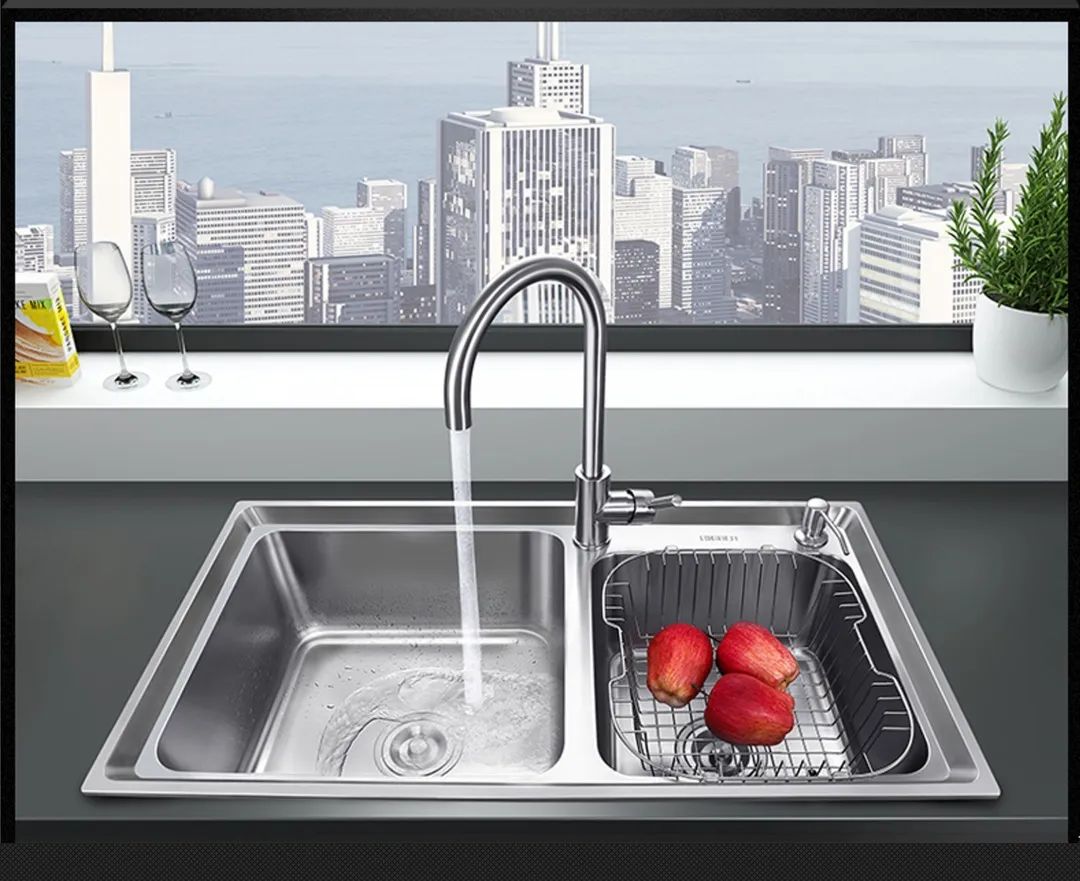 厨房买什么品牌水槽性价比高,厨房要买大水槽口诀