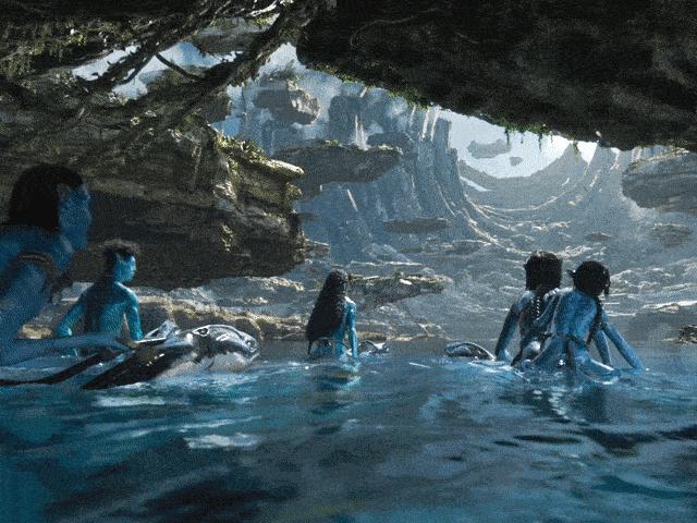 全体起立！终于等来这年度头号压轴大片