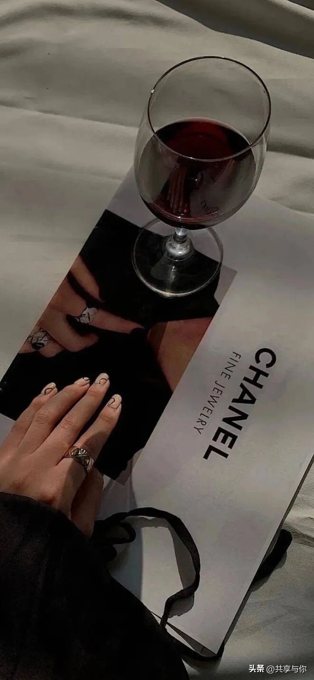 壁纸分享ins风简约高级感壁纸,壁纸ins风高级质感壁纸