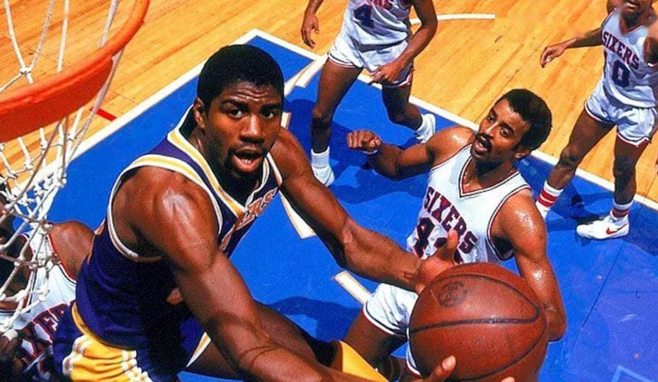 老詹拿10000助攻有多强,老詹生涯助攻纪录