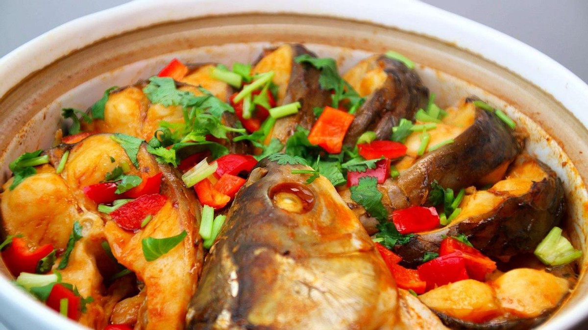 云南十道必备菜,云南美食大全最有名的30道菜推荐