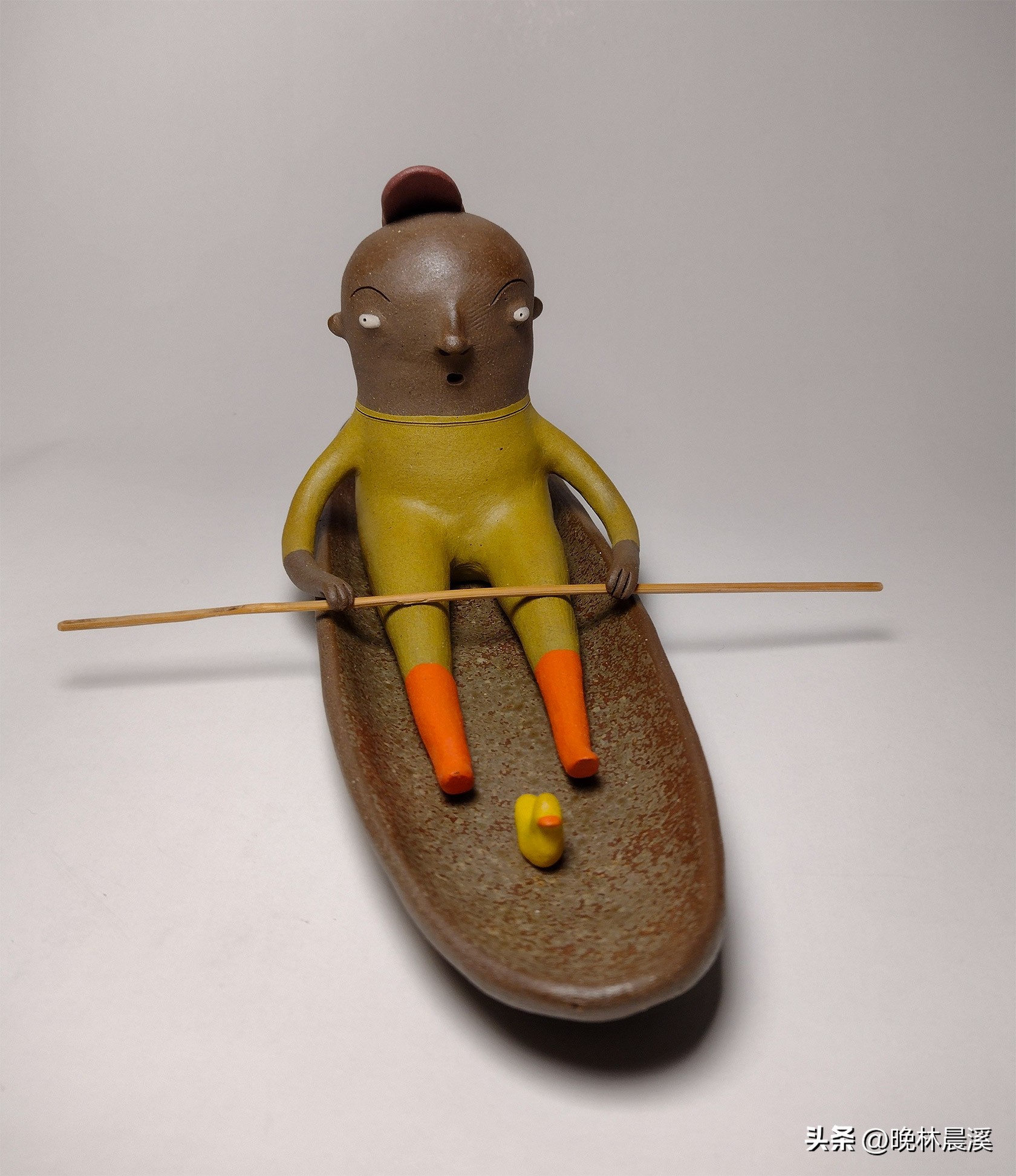 欧美小众雕塑图片,法国铜色陶瓷雕塑