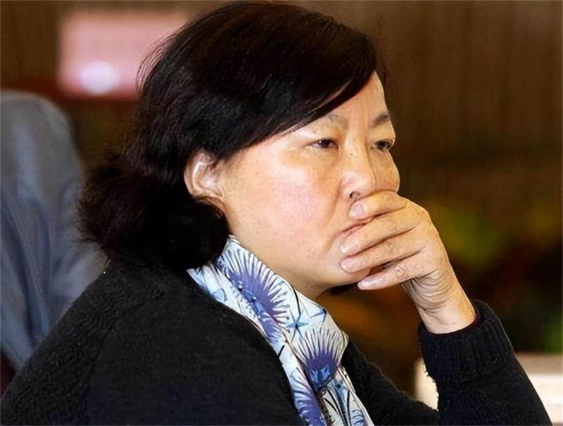 写日记诋毁中国，扬言替14亿国人给世界道歉，方方下场让人称快