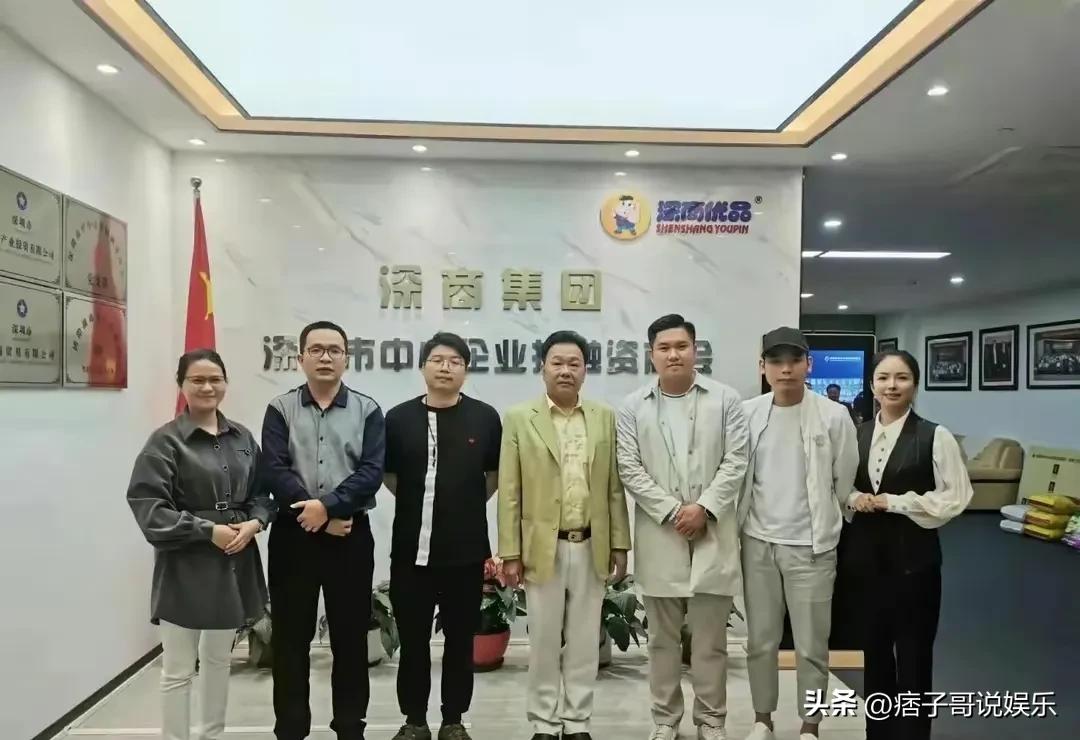 百万自媒体的春天，李嘉明宣传深大传媒，概念发起人布局律师体系