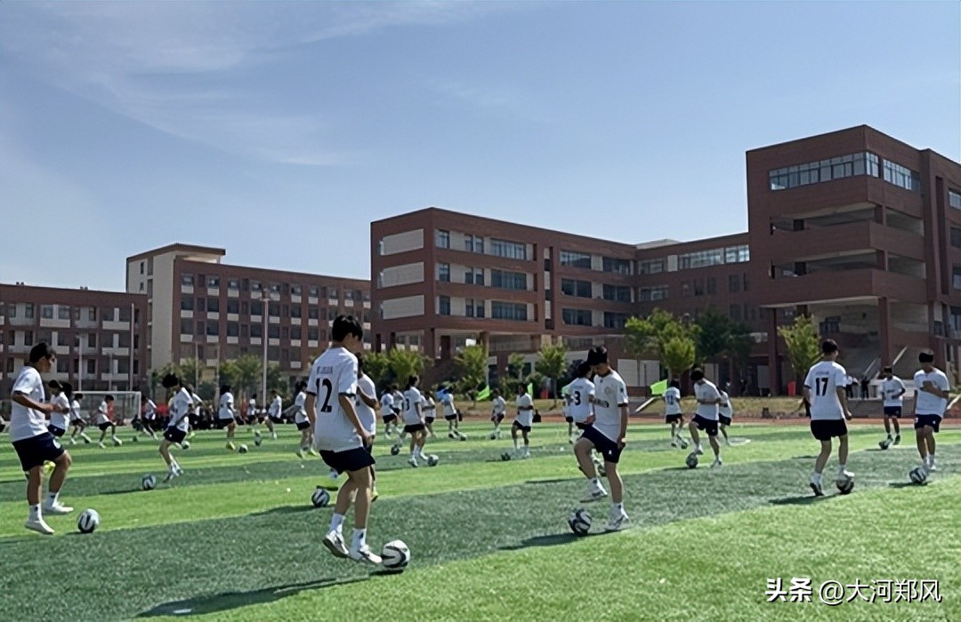 中牟县足球节开幕,小学校园足球文化节活动报道