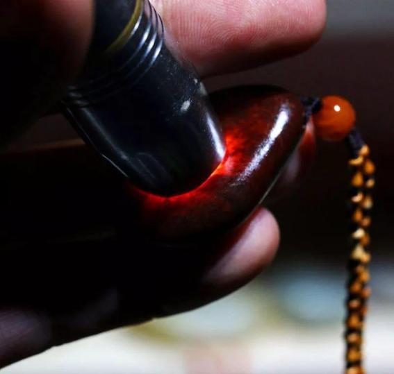 一红二黄三墨四羊脂什么意思,玉一红二黄三墨四羊脂图片