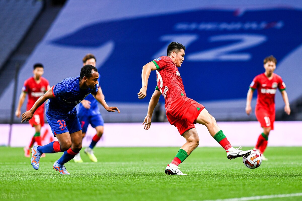 上海申花最近战绩,申花对上港被吹掉的第二个球