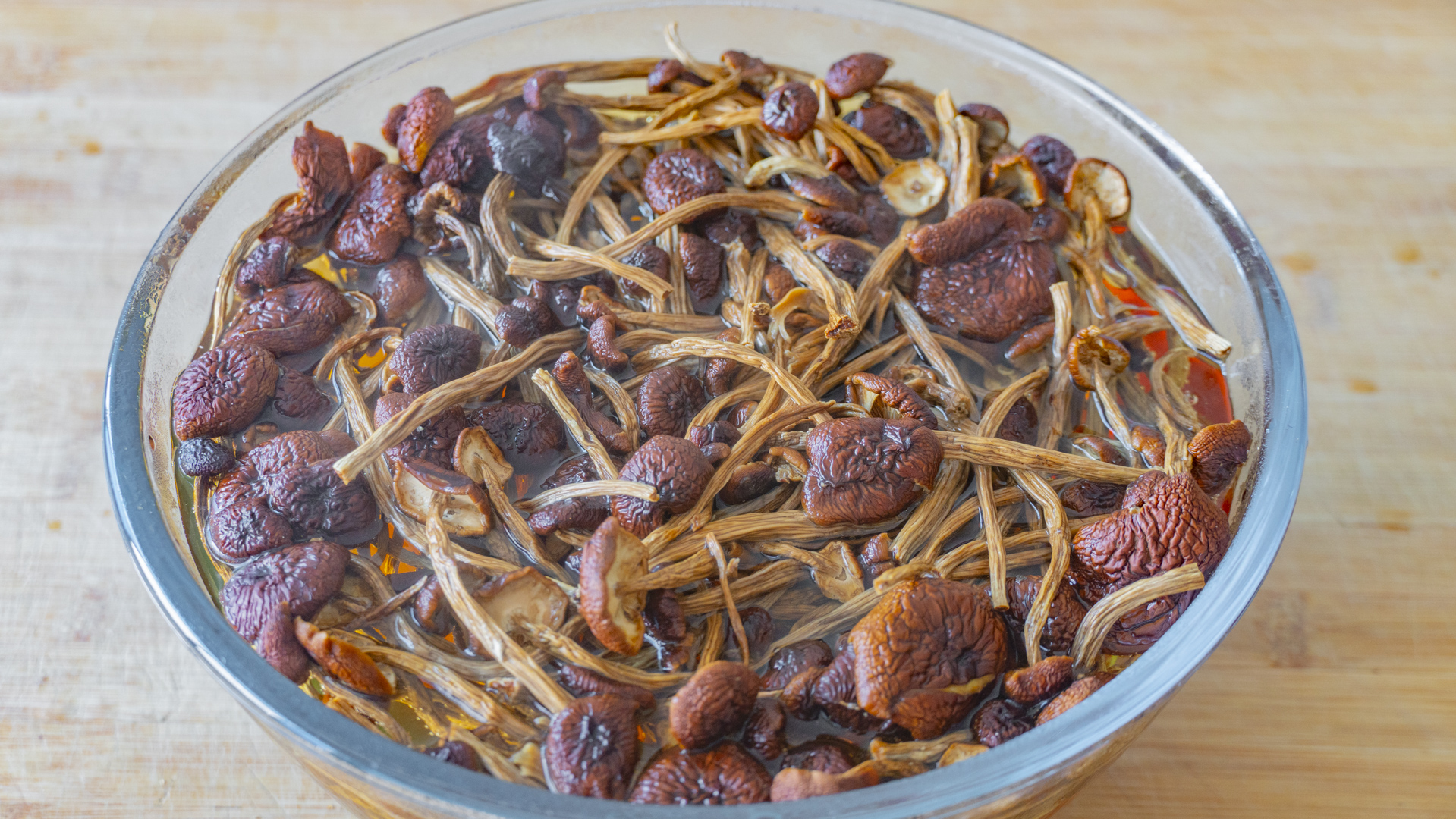 12道下饭咸香开胃的家常菜,超过瘾的开胃菜比平时多吃一碗饭