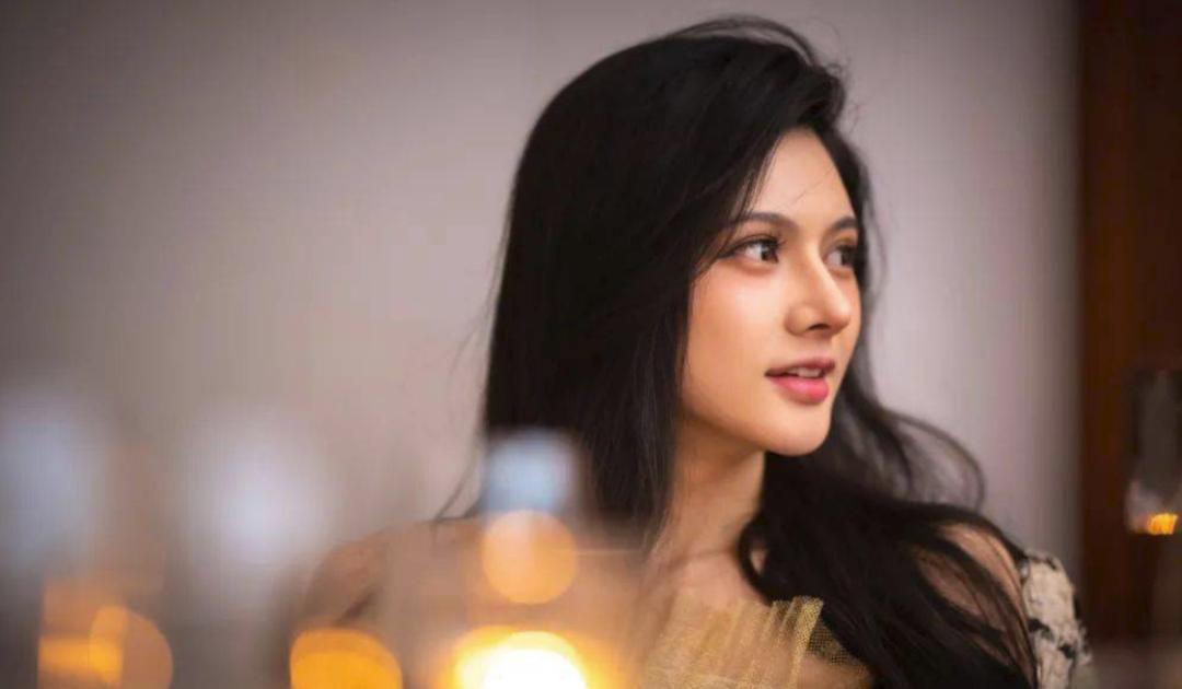 “90后”女生不靠颜值靠才华:一年进账129.879亿,拟奔赴IPO敲钟