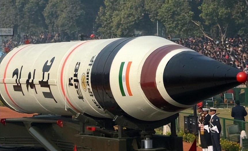 中国核*器武**将增加1倍？并将在战争中使用核*器武**，美国为何如此说