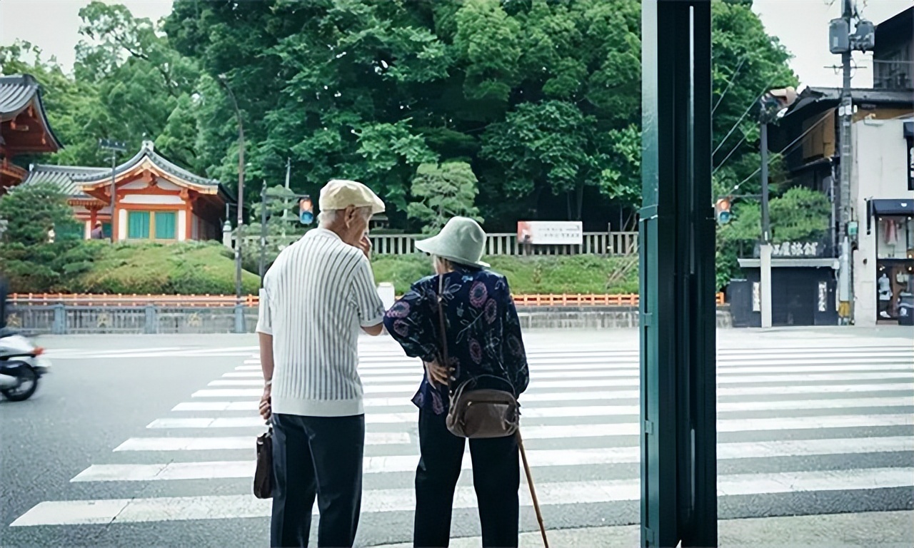 人老了还有消费欲望吗,人老了有求生欲望吗