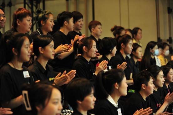 给“活力万宁”再添把火！女子中式台球公开赛引全国关注