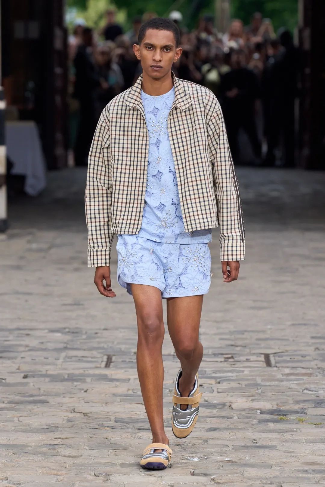 巴黎男装时装周2024视频,一周时尚要闻