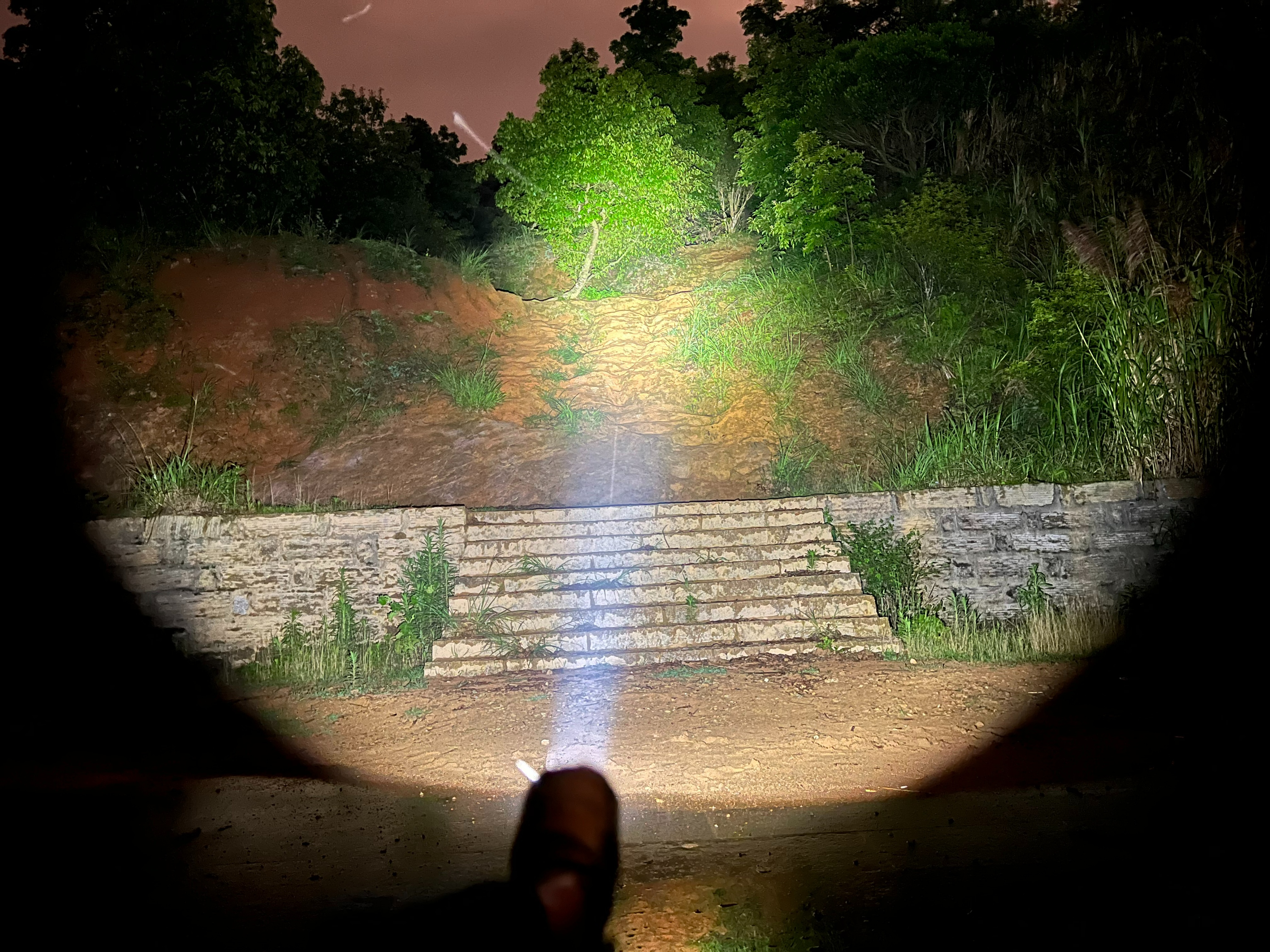 fenixtk22手电评测,fenixtk20uev2.0战术手电