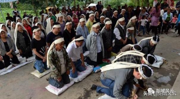 商南县丧葬习俗视频,长阳贺家坪丧葬习俗