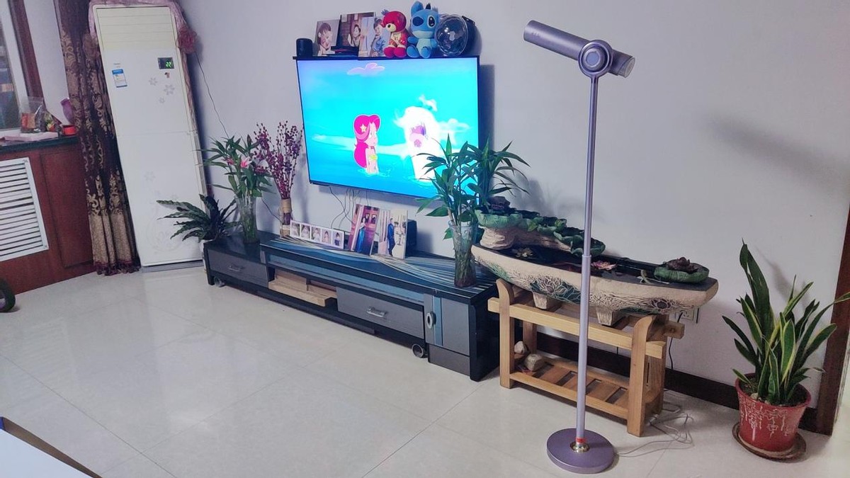 品仕乐立式吹风机如何调节伸缩杆,品仕乐家用立式吹风机解放双手