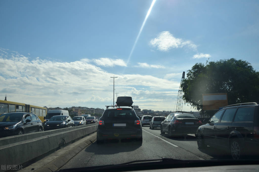 汽油泵有问题会出现什么症状,汽油泵有问题会报故障吗