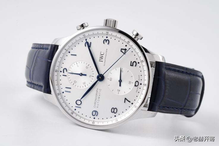 老板戴什么表比较合适,配大衣戴什么表