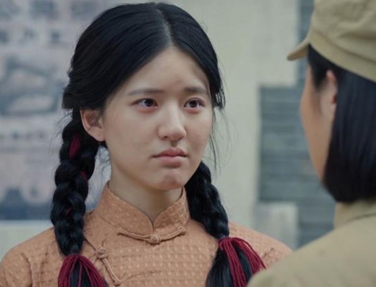 肖战梦中的那片海在央视哪台播放,梦中那片海肖战进组视频