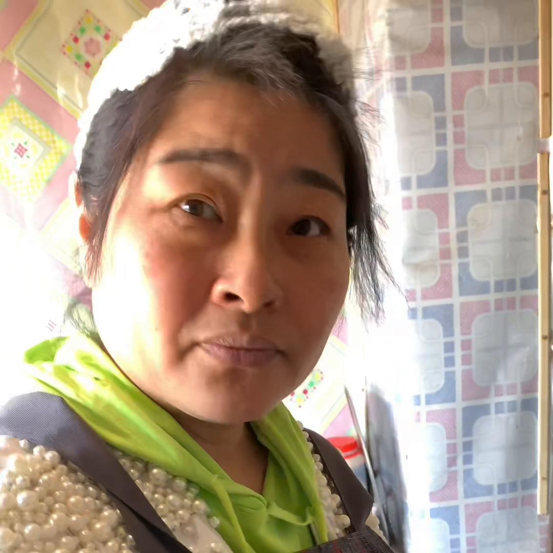 回屯儿第十五天，哥们来小院聚会，又喝起来了，干就完了！...