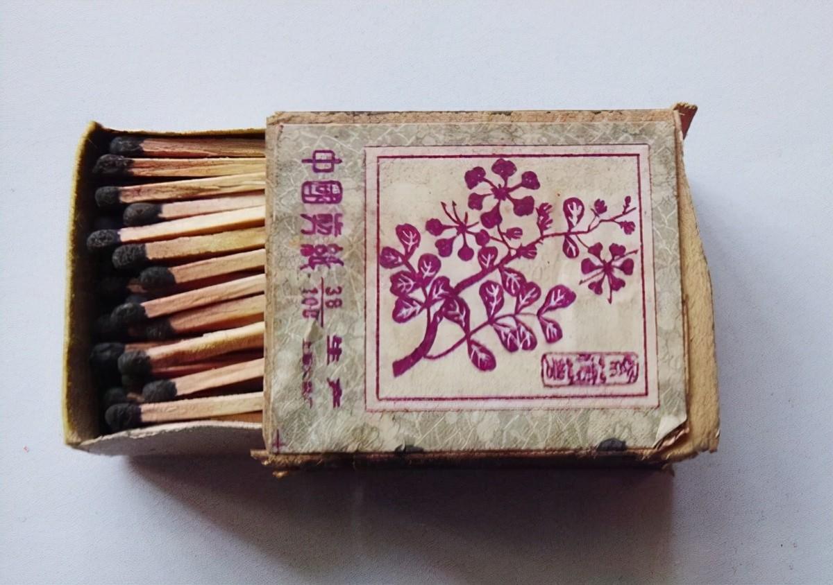 毛主席烟瘾很大,他抽的烟有什么特别之处?是时候说清真实情况了