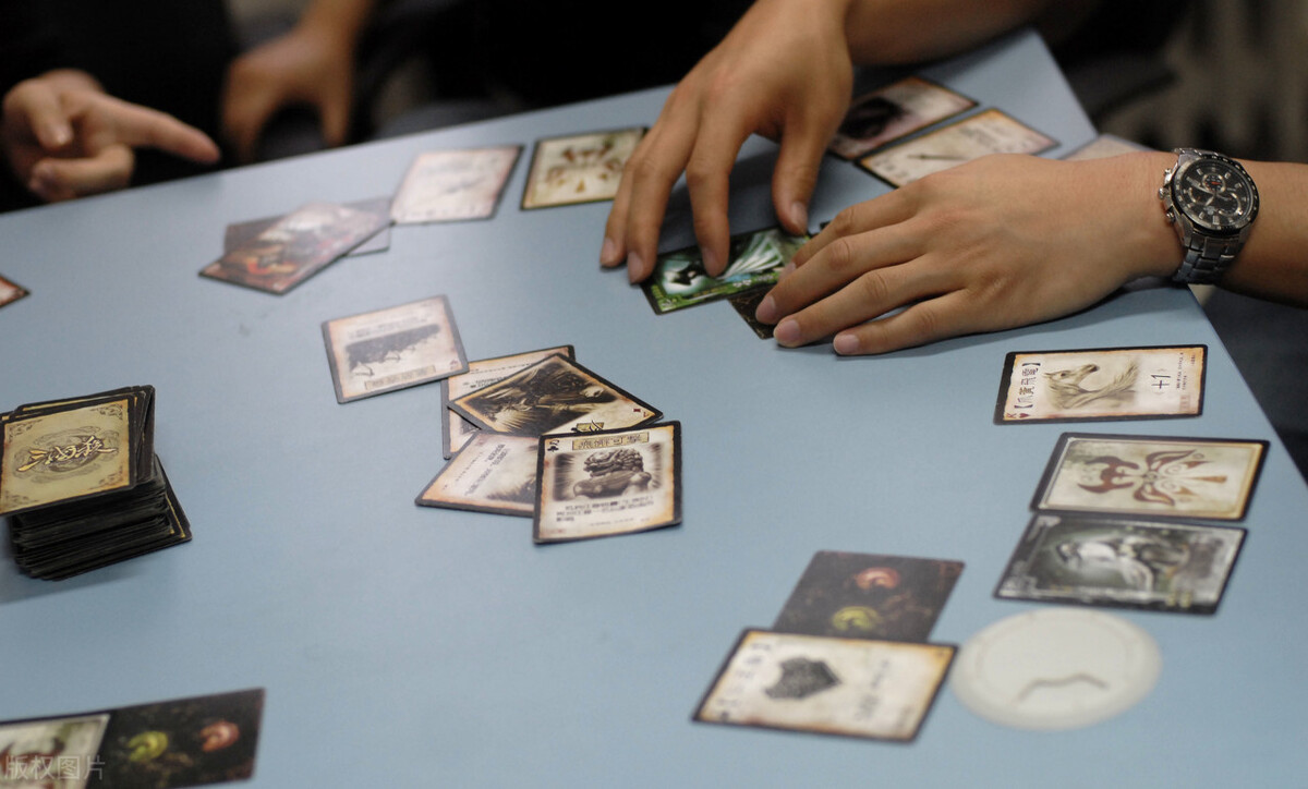 太空狼人杀内鬼怎么玩儿,狼人杀好玩嘛