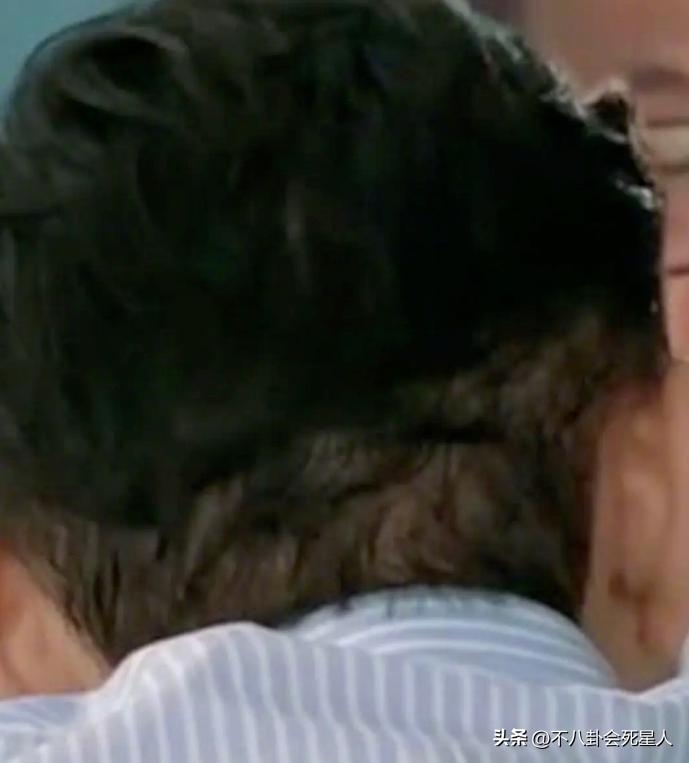 杨幂用生发液长出头发,杨幂的生发液长出头发了