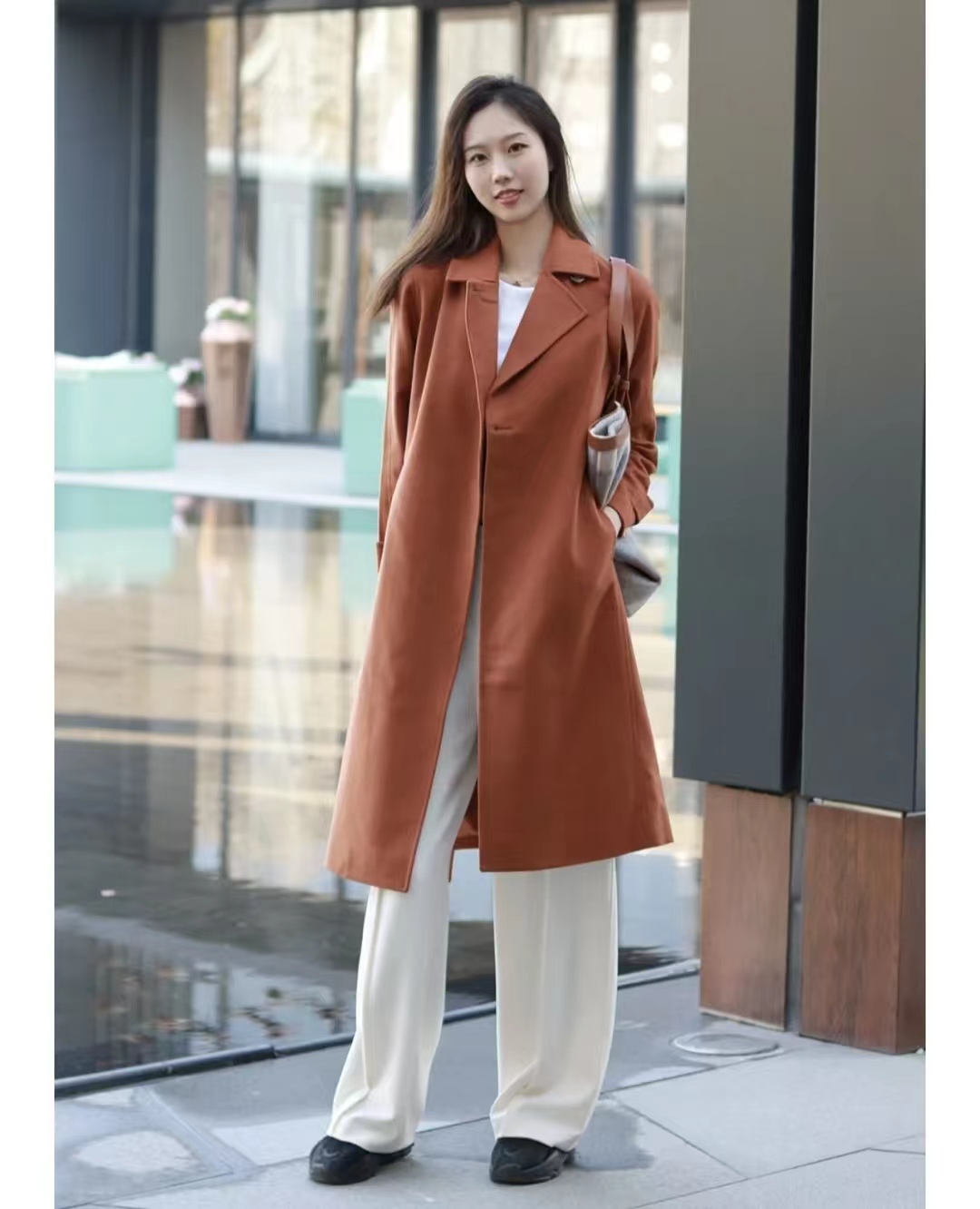 白色大衣里面搭配什么颜色显高级,17-20岁女气质大衣