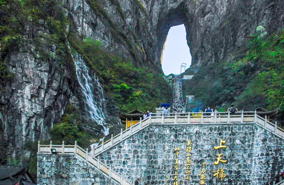 高铁直达的旅游景点有哪些,高铁地铁直达的景区