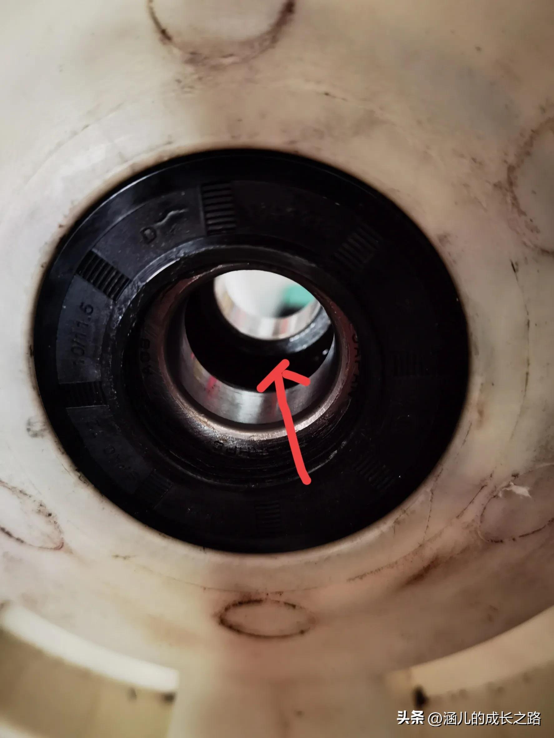 滚筒洗衣机滚筒旋转异响怎么回事,滚筒洗衣机滚筒转动异响怎么修