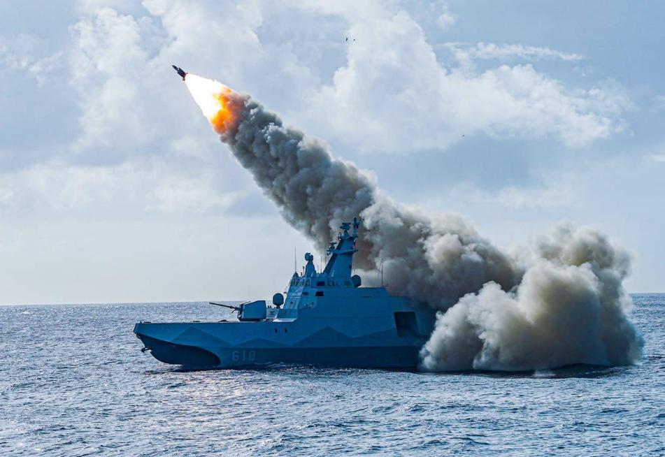 台媒台海巡成功舰将参与台军演习,台称解放军军舰现身台海