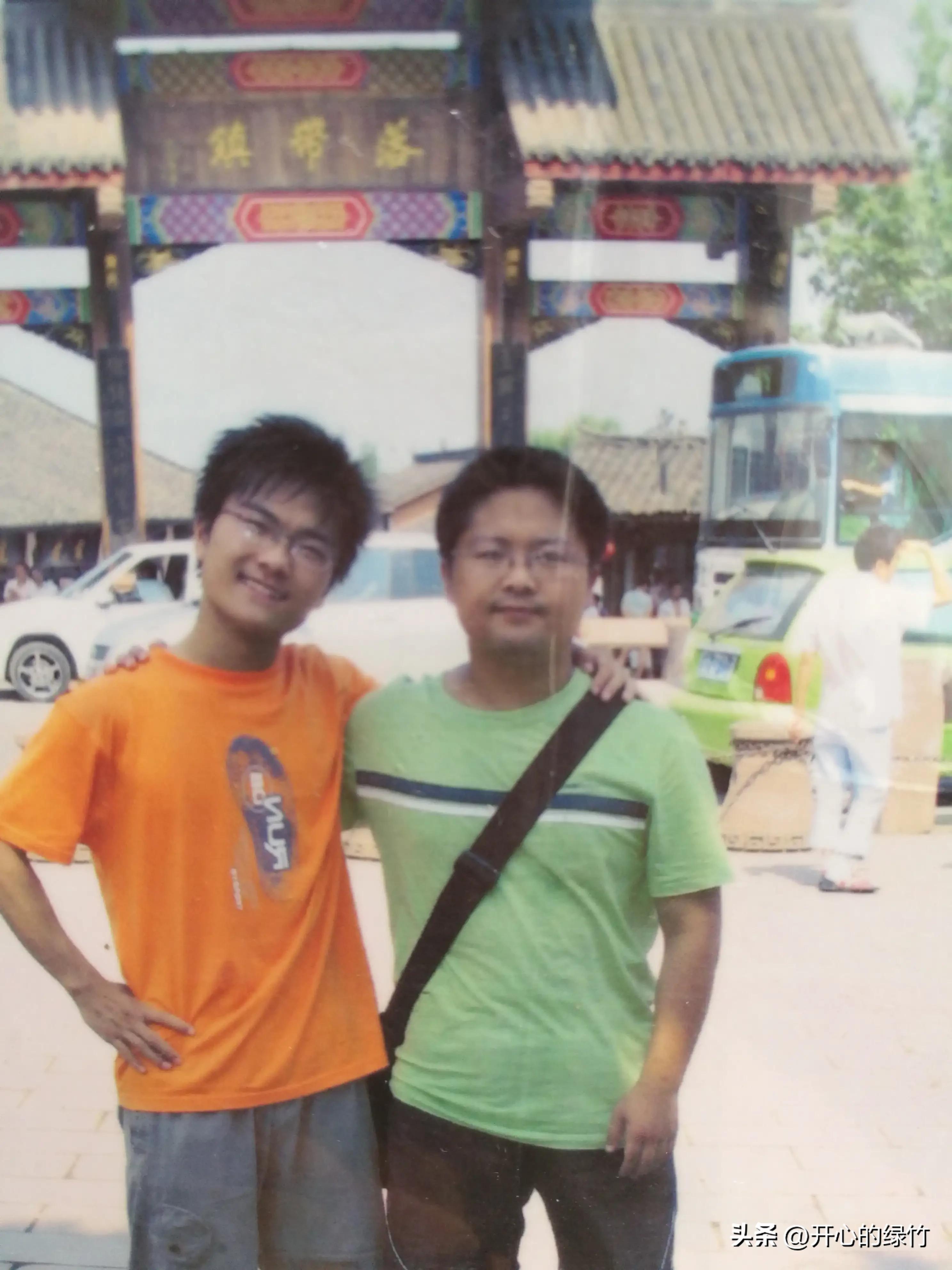 弟兄两个要互敬互爱,弟兄两个人欠我钱怎么起诉