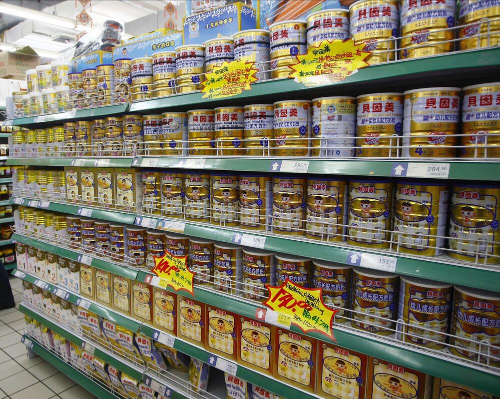 买奶粉认准国家,奶粉买贵的好还是买便宜的好