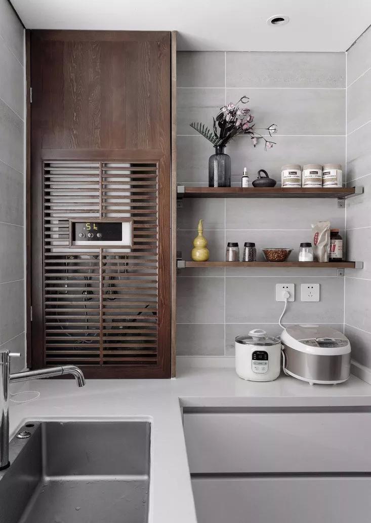 美的燃气热水器安装费大概多少钱,燃气热水器安装费要400多正常吗