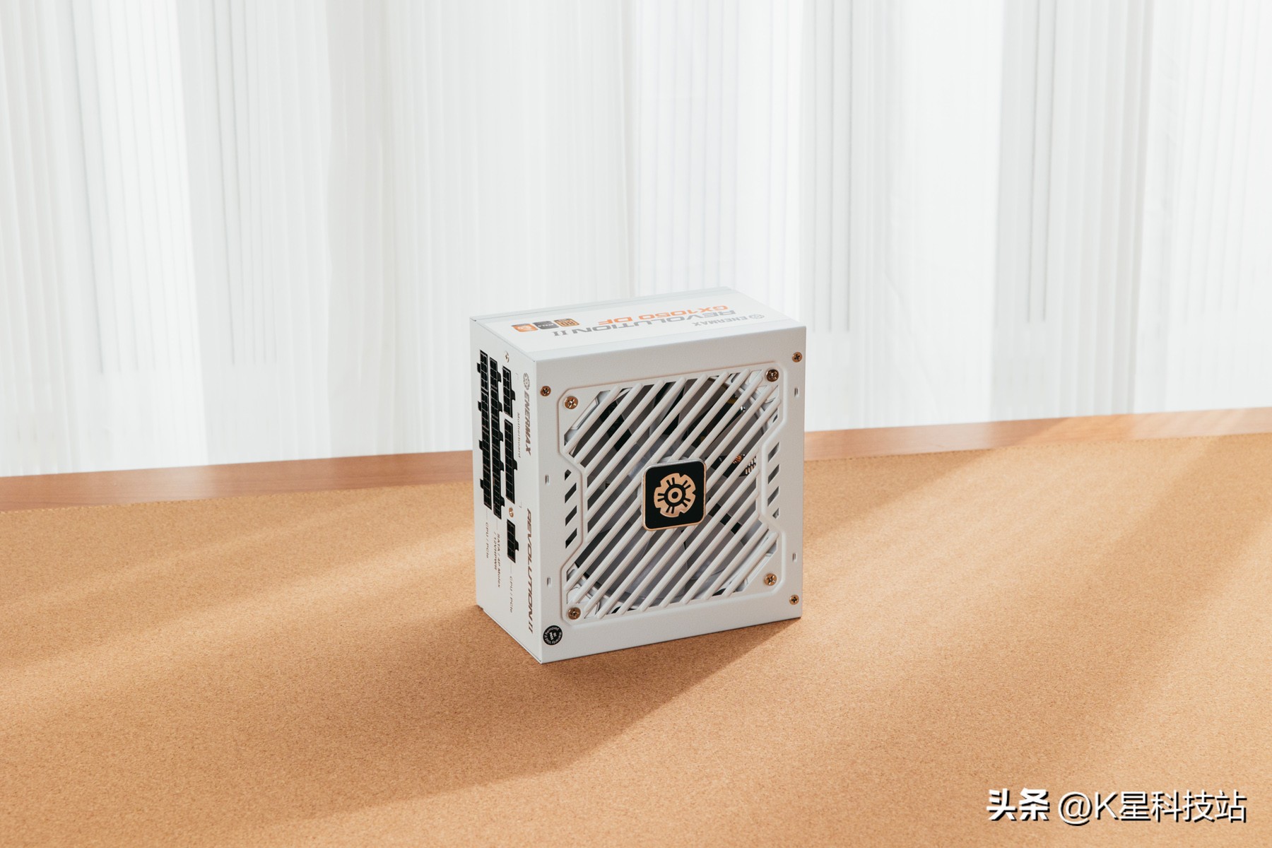 华硕x670e-egaming开箱评测,华硕x670e怎么选择