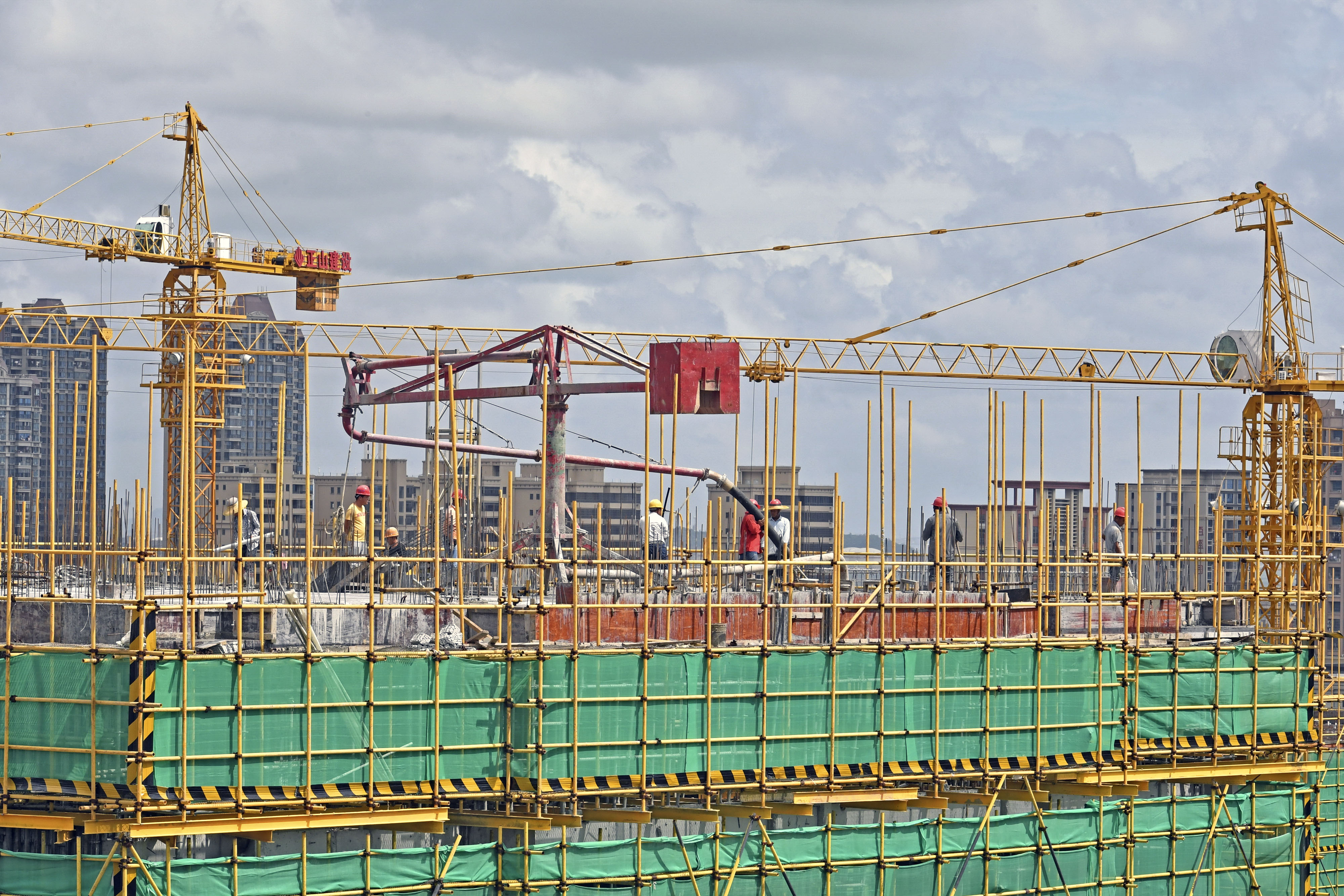 某工程施工企业安全工作计划,建筑工地安全文明施工工作计划