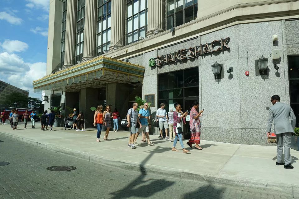 底特律是真实存在的城市吗,底特律以前有多繁华