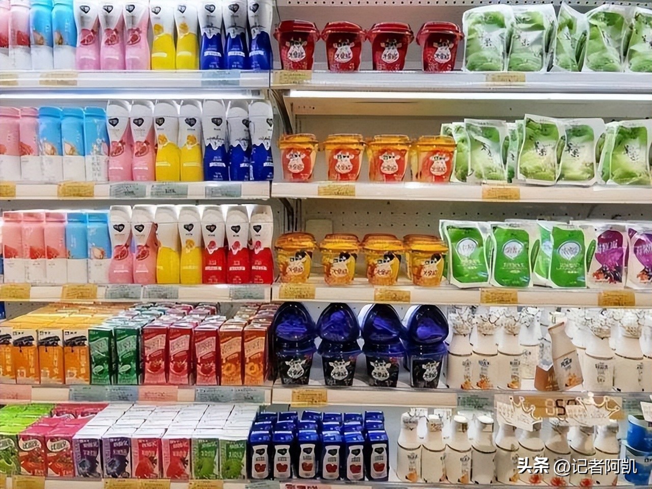 顾客买酸奶过期41分钟索赔1000元,顾客买酸奶过期1分钟索赔61000元