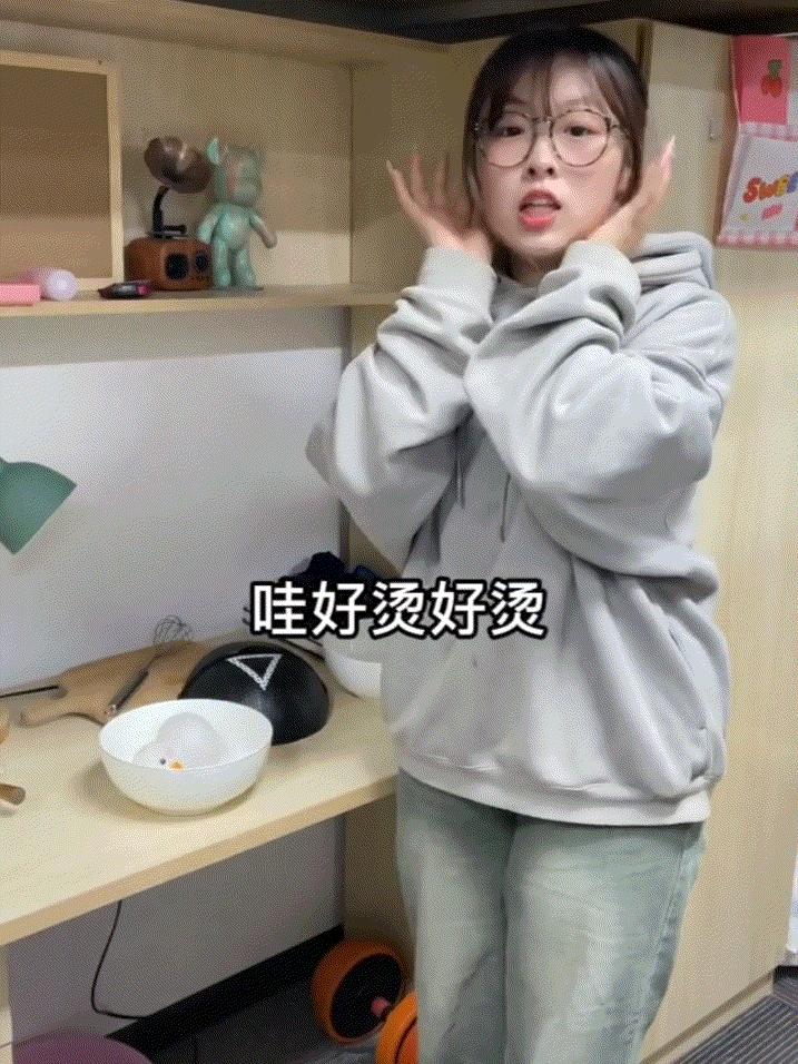 王蓉三娃妈是怎么火的,王蓉三娃妈怎么火的